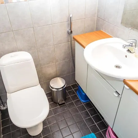 Alppituulahdus By Interhome Loma-asunnot Valkeinen